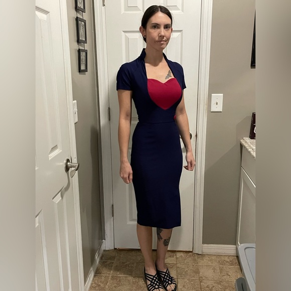 Pinup Couture Veronica Dress - Picture 1 of 3